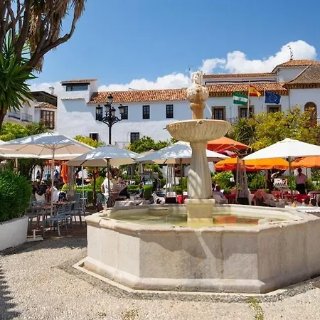 Apartment Plaza De Naranjos